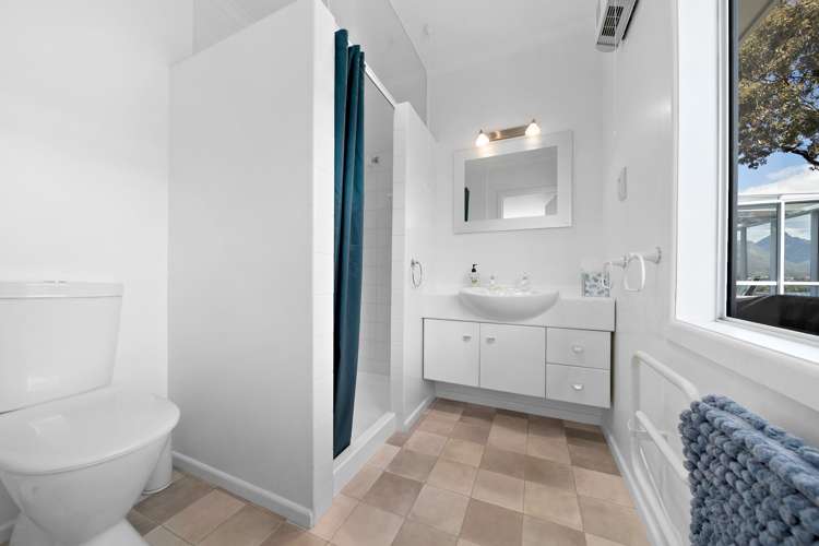 463 Peninsula Road Kelvin Heights_15