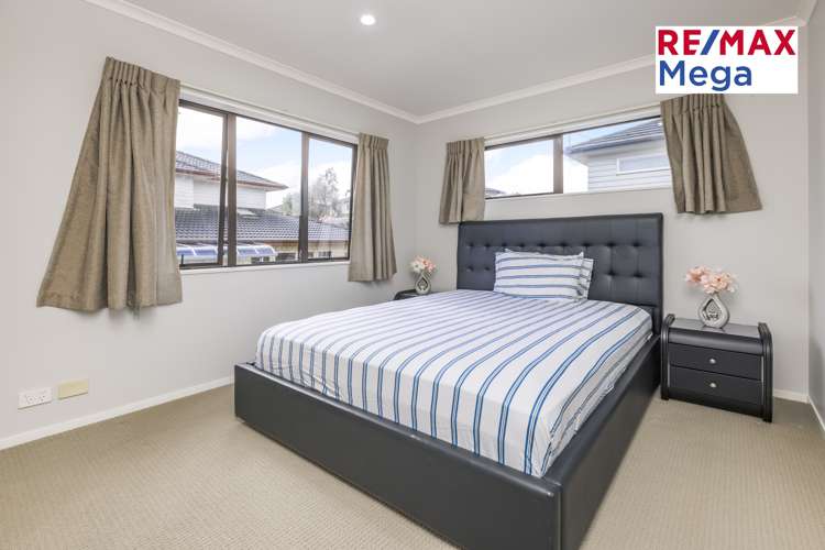 10 Terrasini Drive Flat Bush_16