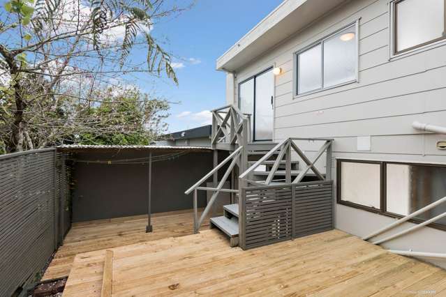 2/156 Manuka Road Bayview_1