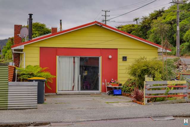 21 Thompson Street Greymouth_3