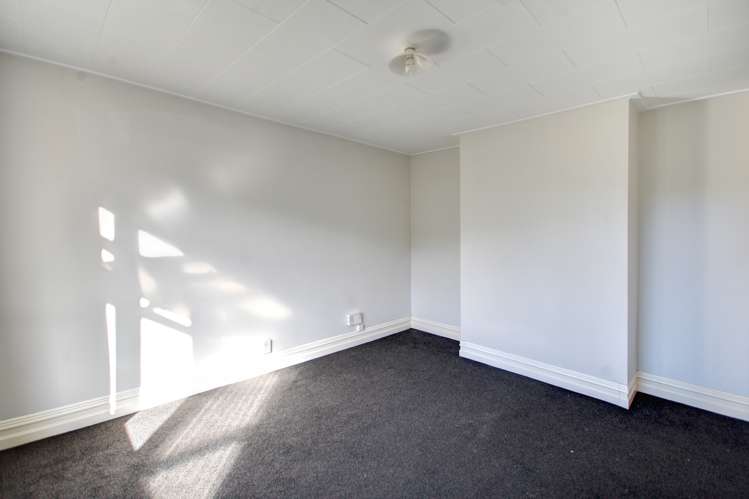 17 Northumberland Street North East Valley_5