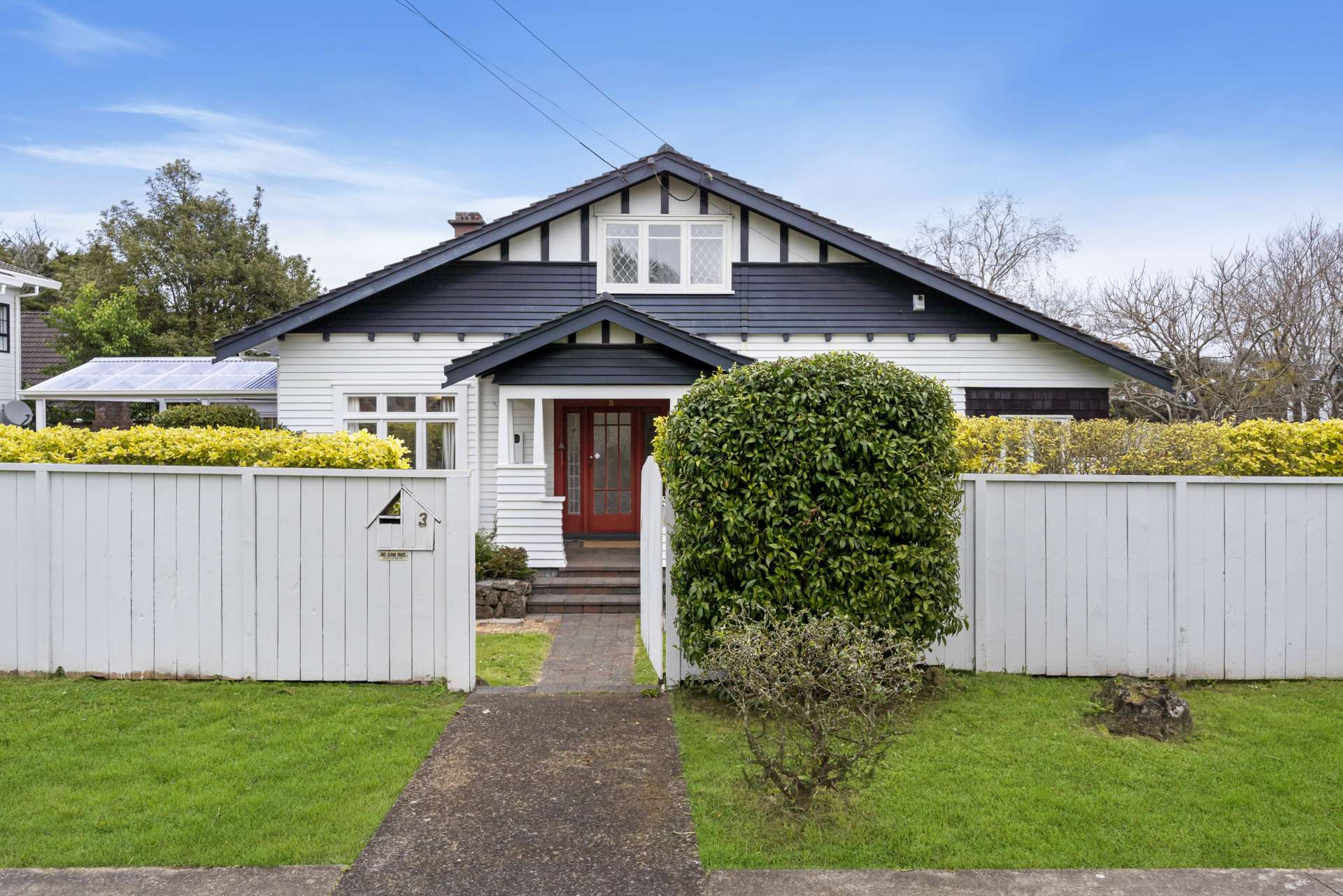 3 Douglas Avenue Mount Albert_0