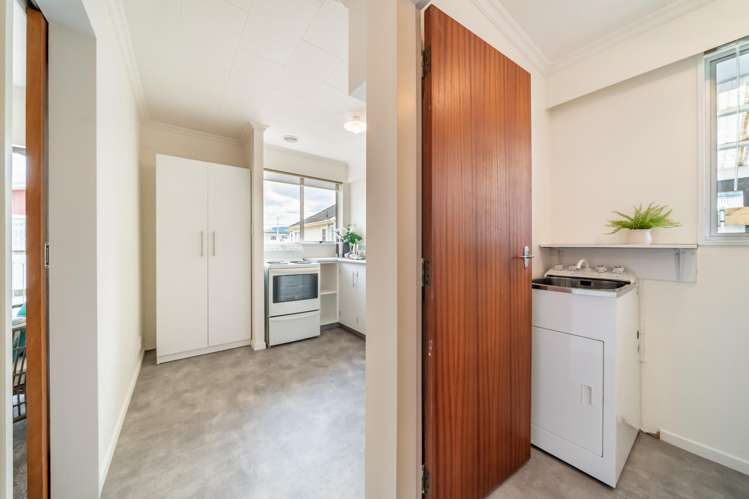 4/9 Miro Street Trentham_14