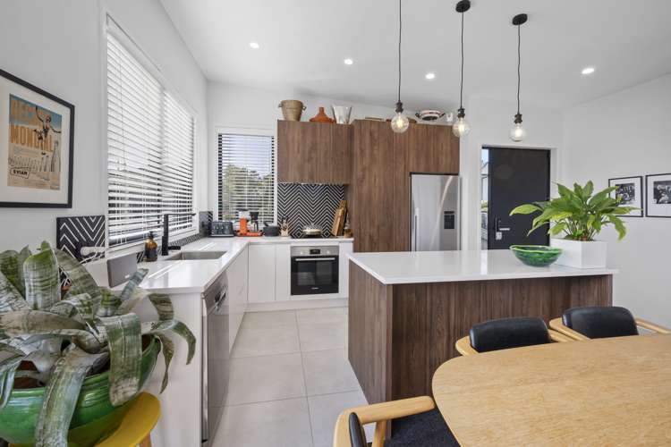 75a Pendarves Street New Plymouth Central_7