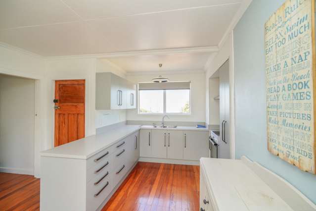 9 Walker Street Riverton_1