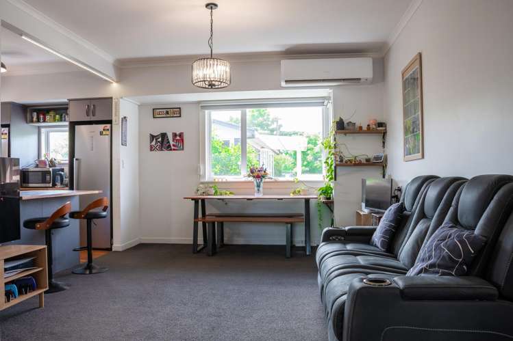 37b Tomin Road Glenview_2