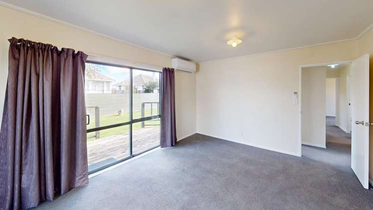 37a Clyde Crescent 2144_1