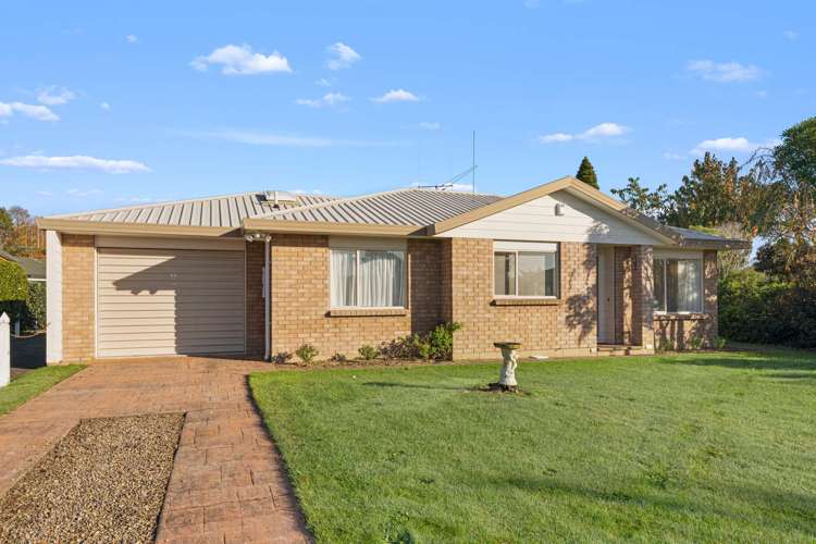 7 Conrad Place Leamington_10