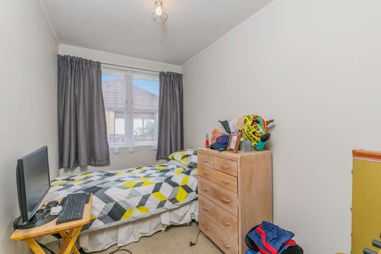 2/108 Titirangi Road New Lynn_20