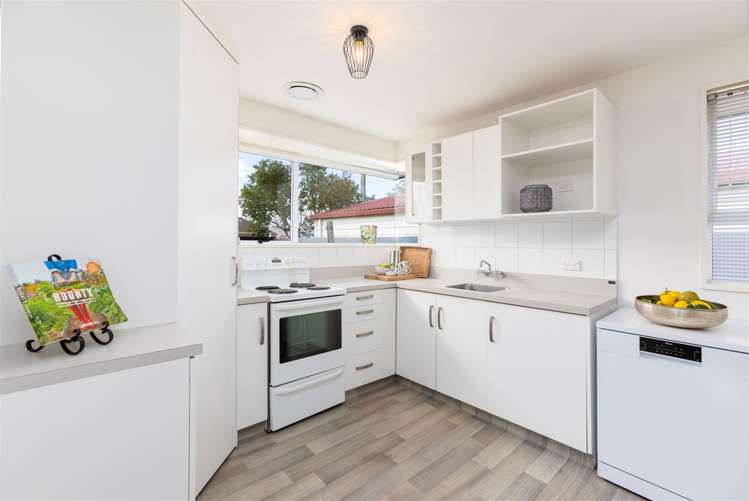 1/22 Awatea Road Hornby_6