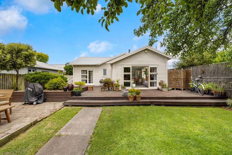 29 Frankleigh Street Somerfield_11