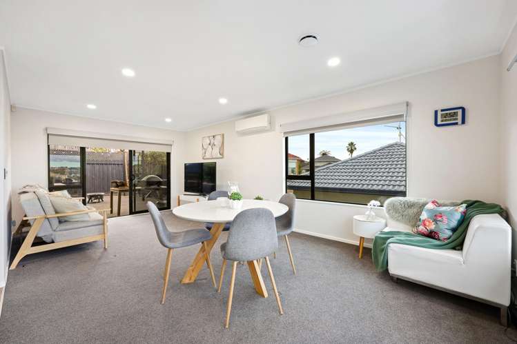 1/14 Kells Place Botany Downs_6