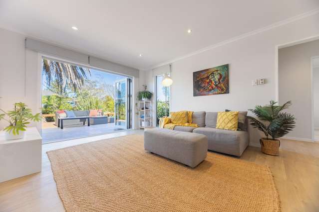 11 Chums Road Paraparaumu Beach_1