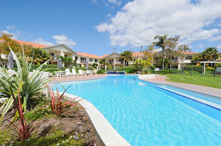 52/111 Santa Monica Drive Papamoa_17