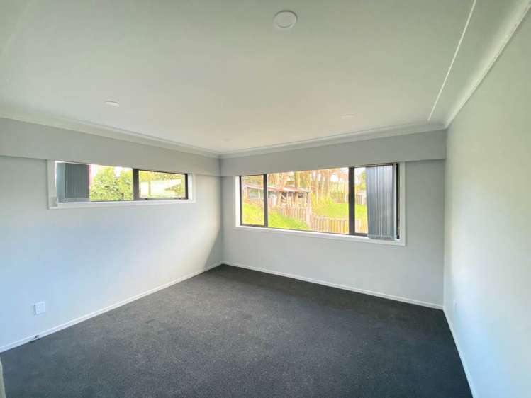 41 Charntay Avenue Clover Park_4