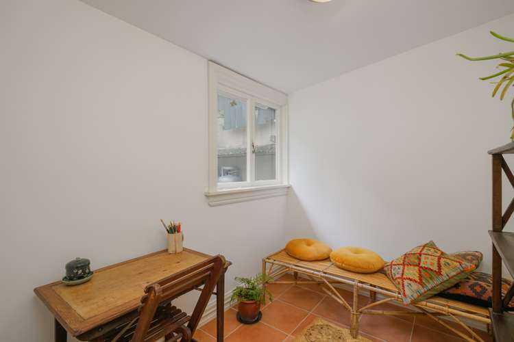 24 Ripon Street Lyttelton_16