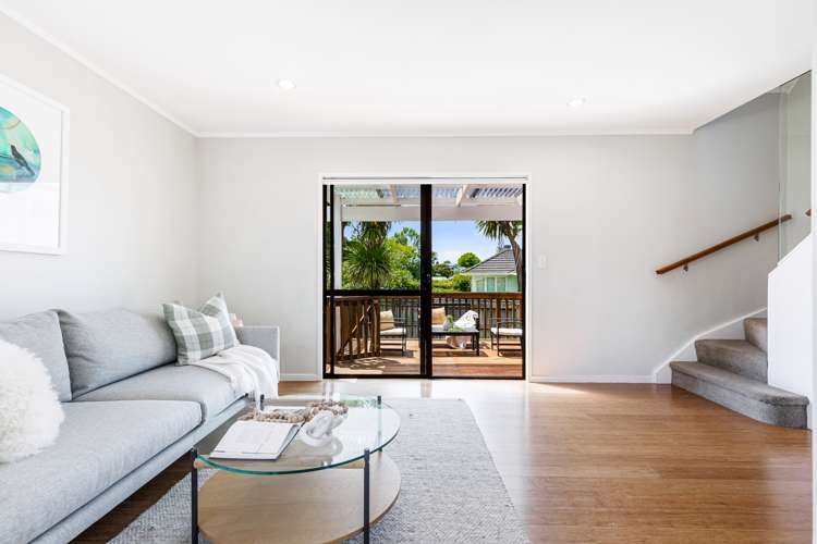 2/12 Neil Avenue Te Atatu Peninsula_8