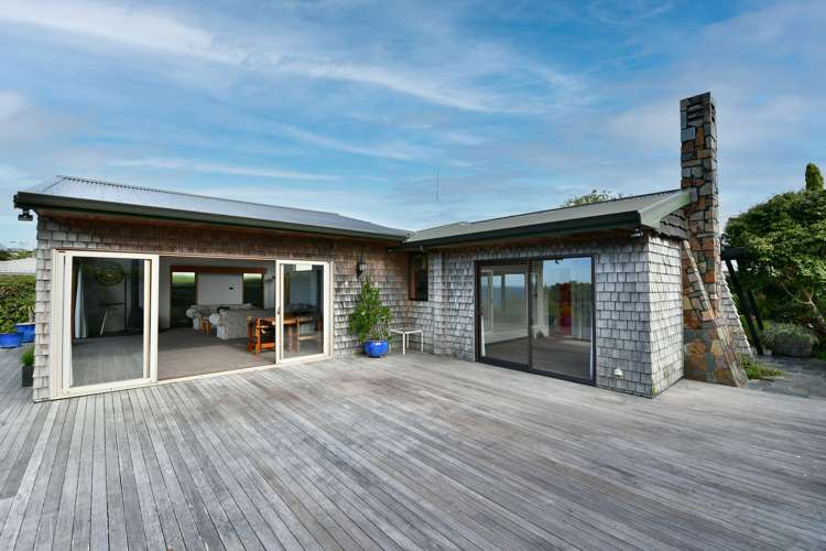 977 Whangaparaoa Road Tindalls Beach_29