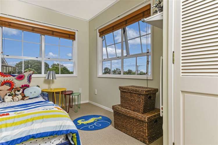 213 East Coast Road Castor Bay_20