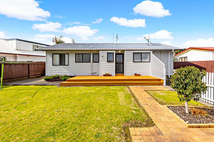 28 Seaward Place Wattle Downs_2