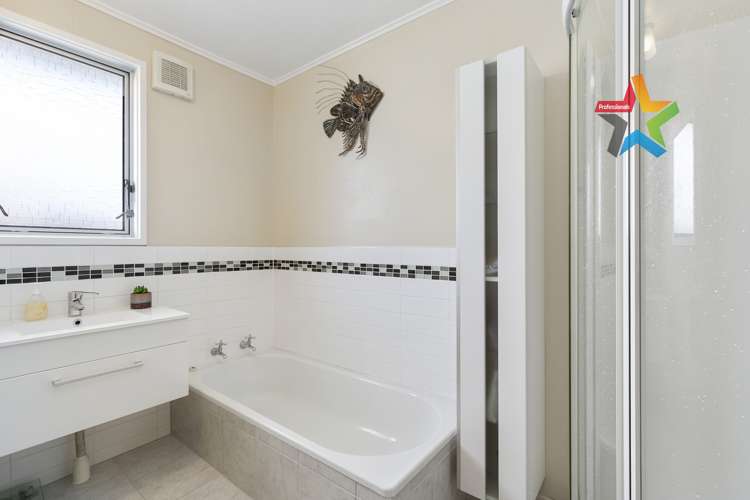 41 Meremere Street Wainuiomata_12