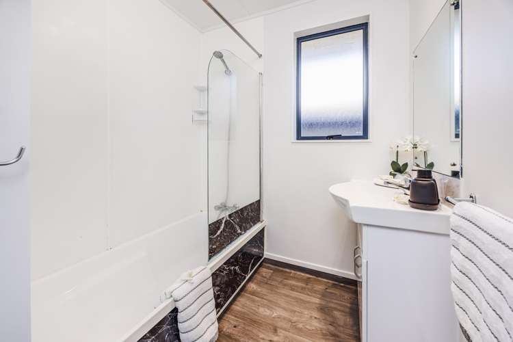 47a Sutton Crescent Papakura_6