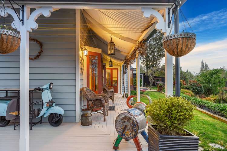 1614 Cust Road Cust_20