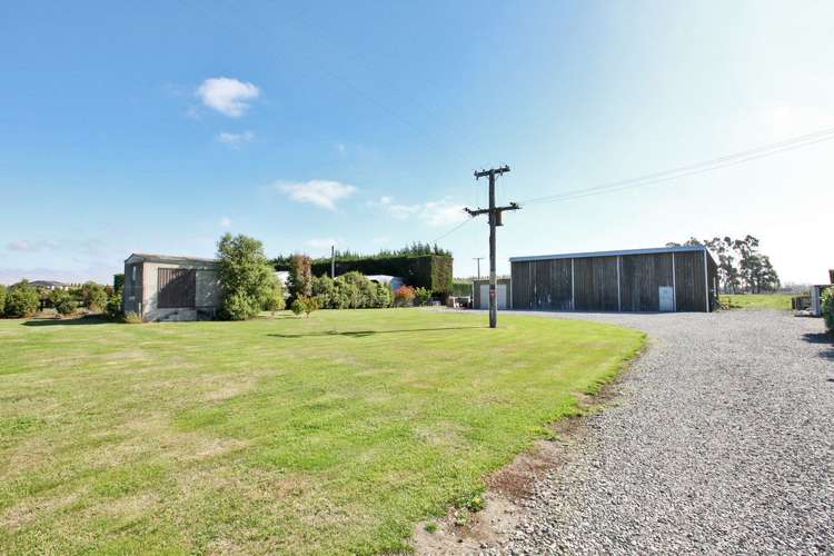 390 Birchs Road Lincoln_29