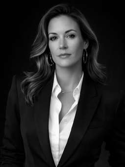 Kelly Hamilton
