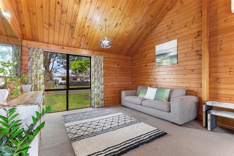 17 Hadley Wood Drive Wattle Downs_1