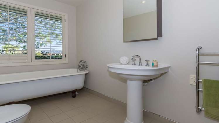 33 Orange Lane Bethlehem_18
