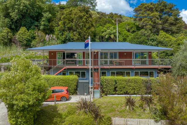 255 Queen Charlotte Drive Havelock_2