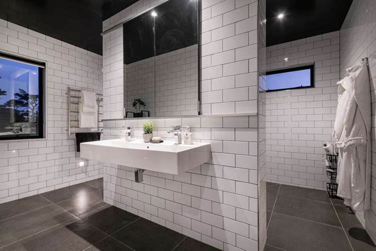 54 Bankside Road Silverdale_19