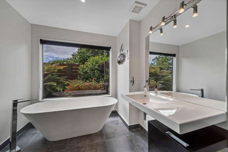 7 Utah Place Burwood_24