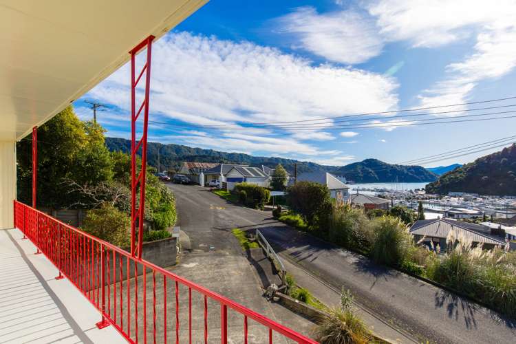 9 Russell Street Picton_23