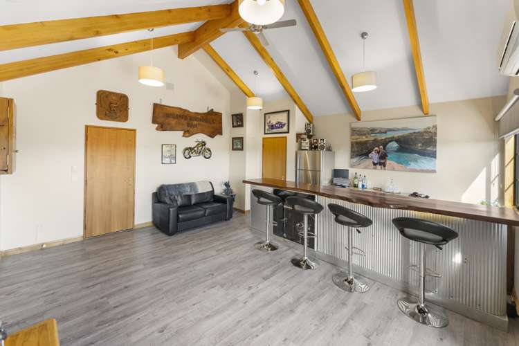 245 The Coastal Highway Redwood Valley_7