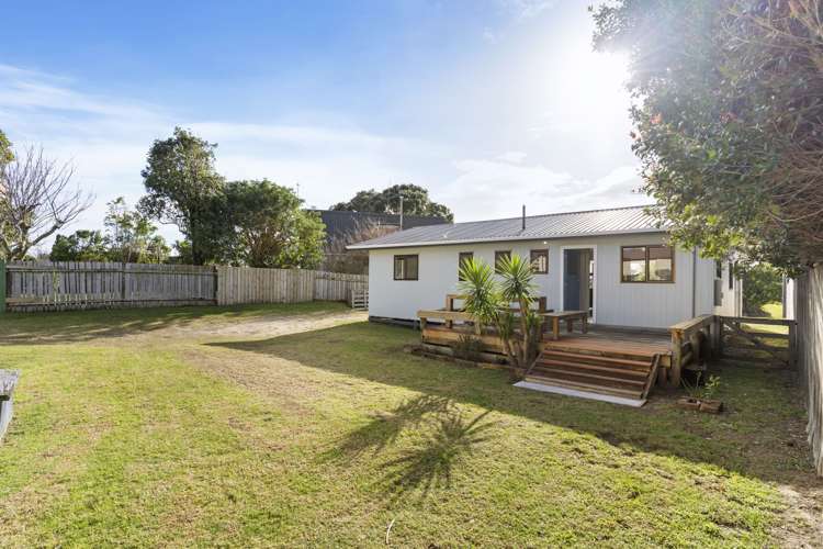 309 Linton Crescent Whangamata_15