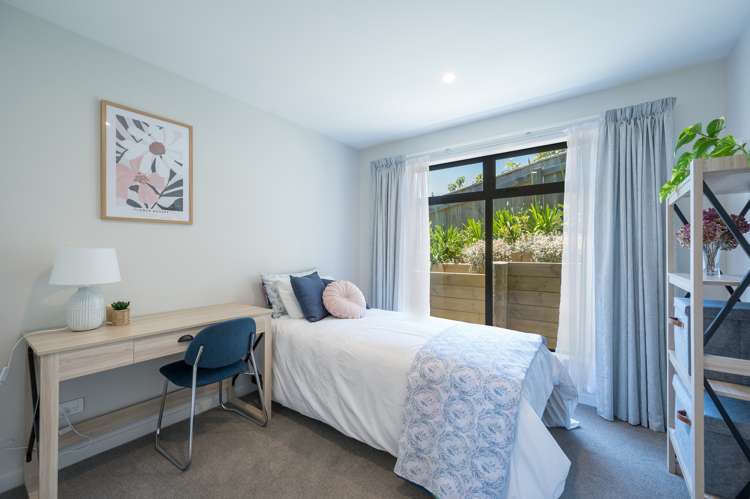 18 Hill Tops Way Stoke_17