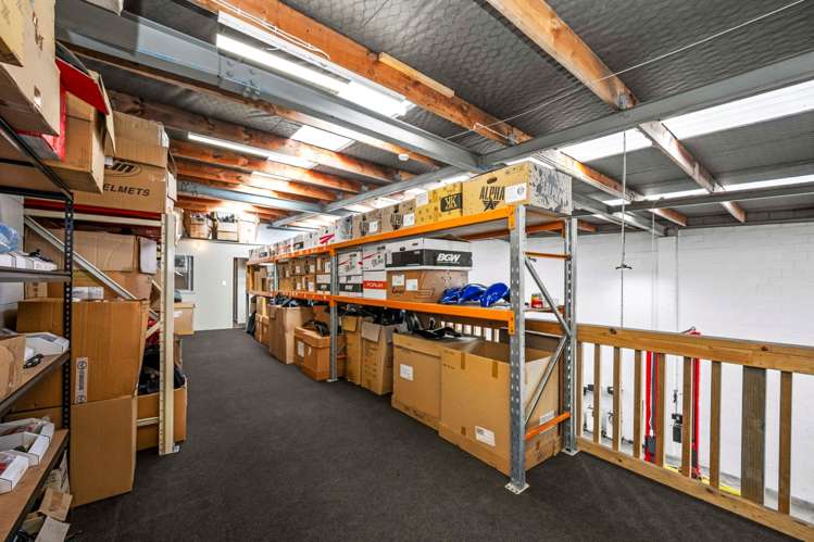 Unit 1/153 Hepburn Road Glendene_17