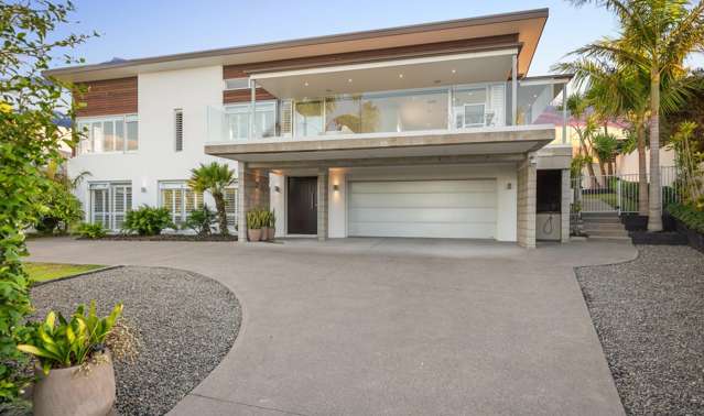 Dream Family Home With Panoramic Views