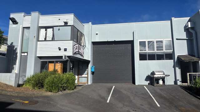 Unit 5, 84 Hillside Road Wairau Valley_1