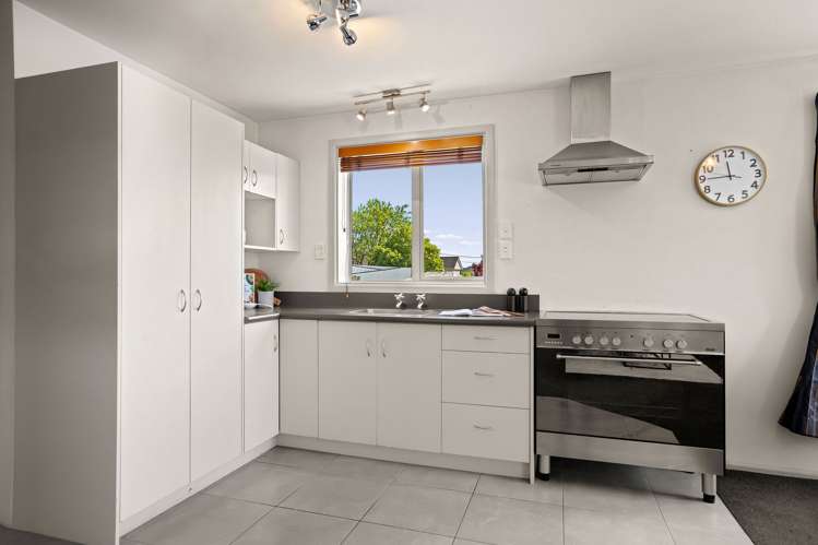 109 Hampshire Street Aranui_7