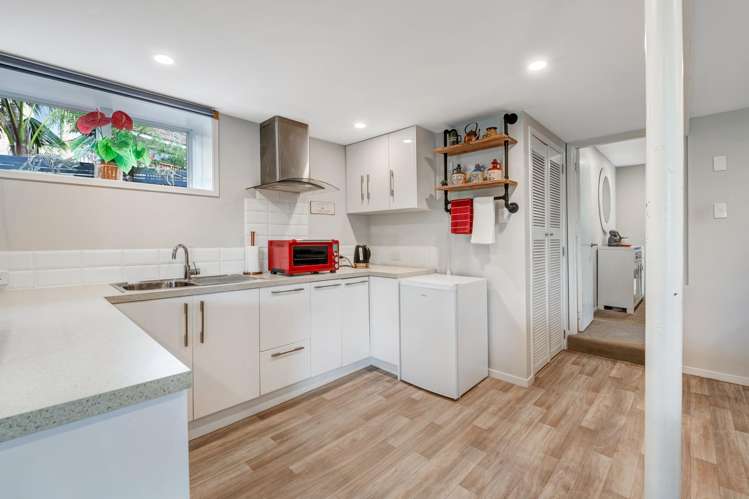 6 Rakino Avenue Manly_22