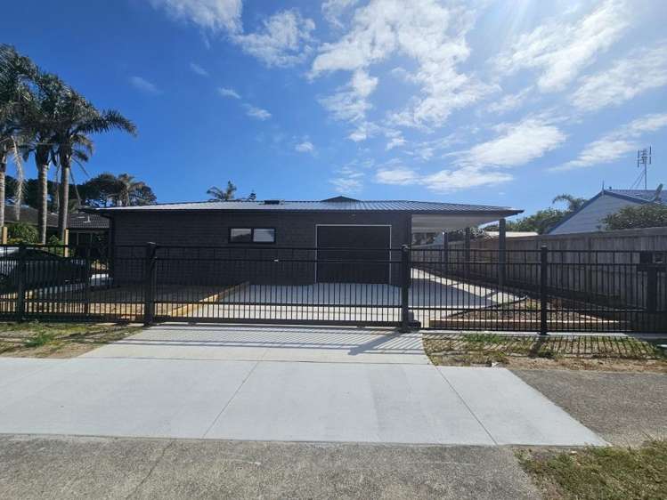 17A Dickson Road_0
