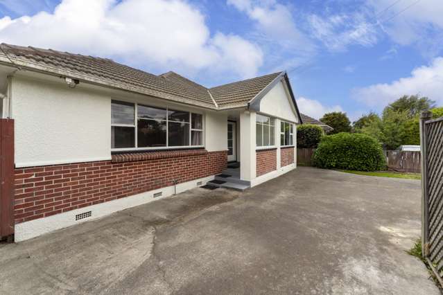 Five Bedroom Home - Close to UC!
