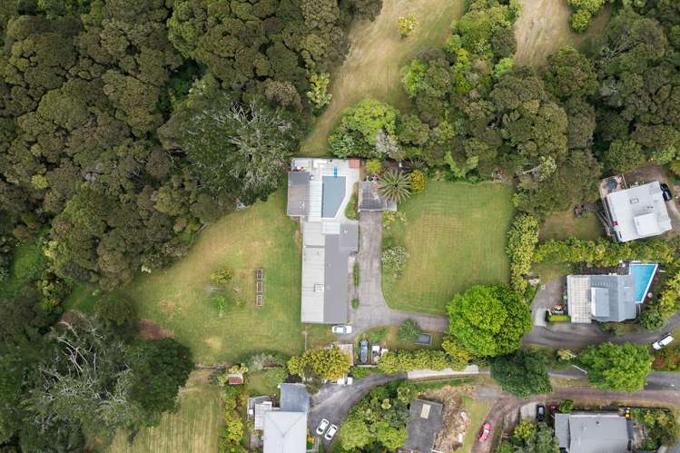 166 Godley Road Titirangi_34
