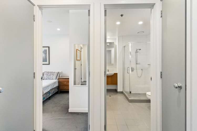 108/125 Customs Street West 10015_13
