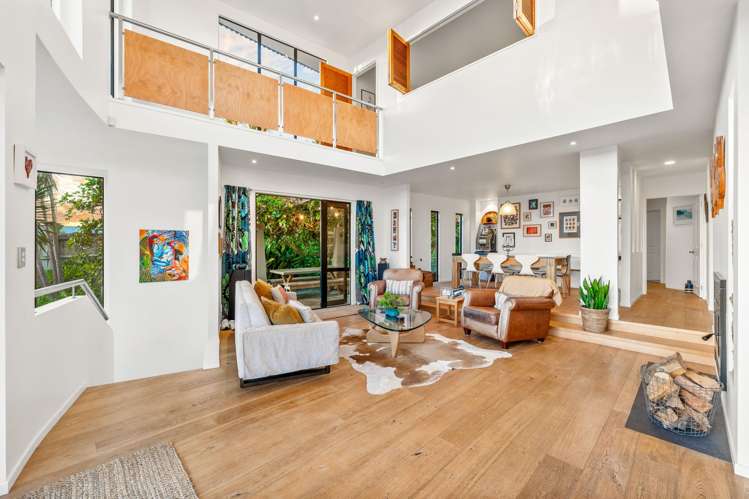 2 Ngatira Road Muriwai_29