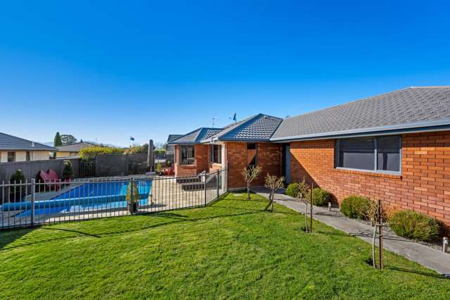 Generous, Private & Perfectly Positioned
