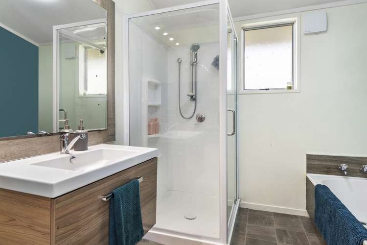 21 Burns Street Gate Pa_20